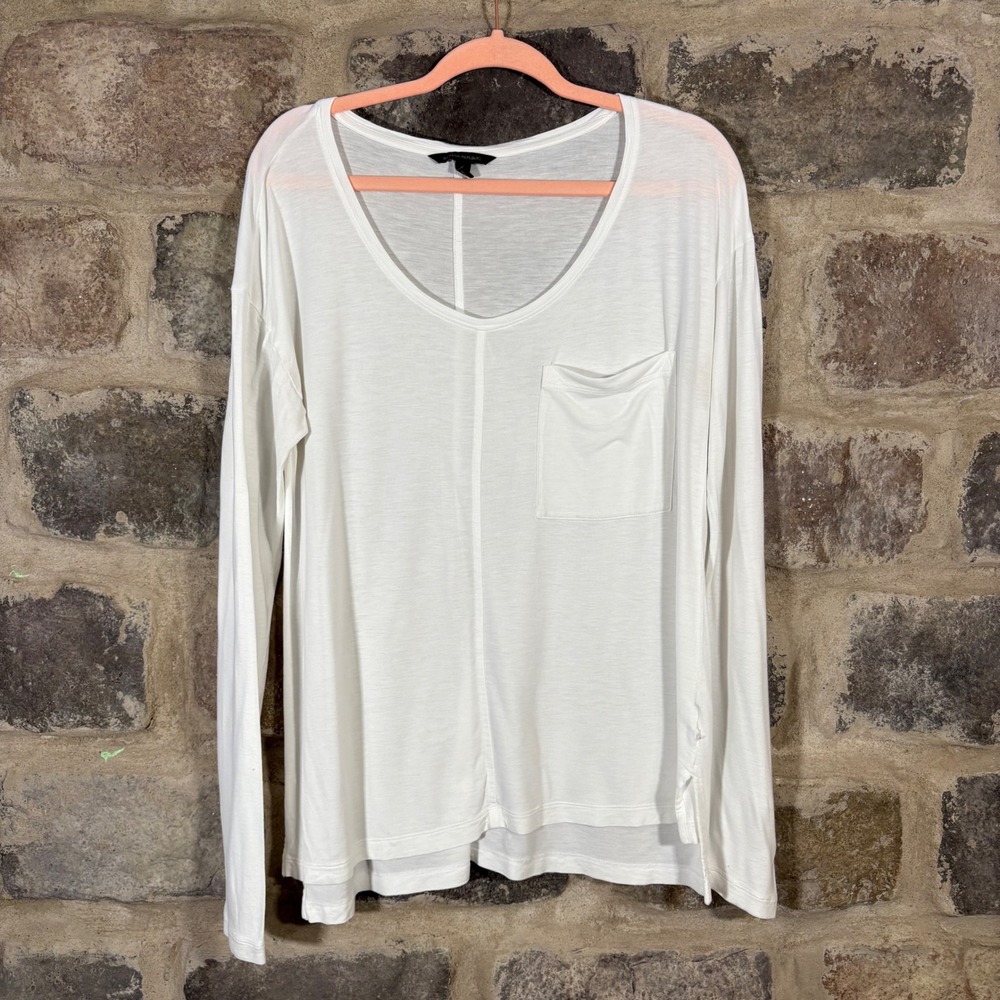 Banana Republic White Long Sleeve Top with Pocket Women's‎ M Casual Lightweight